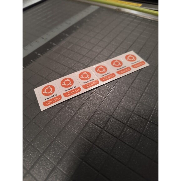 Ubuntu Linux Sticker / Decal / Badge (6 Pack) - Picture 3 of 5